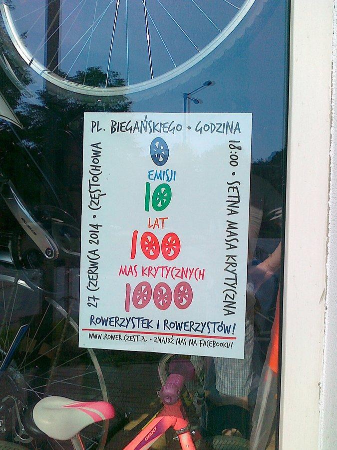Plakaciki juz wiszą i kuszą rowerzystów :)