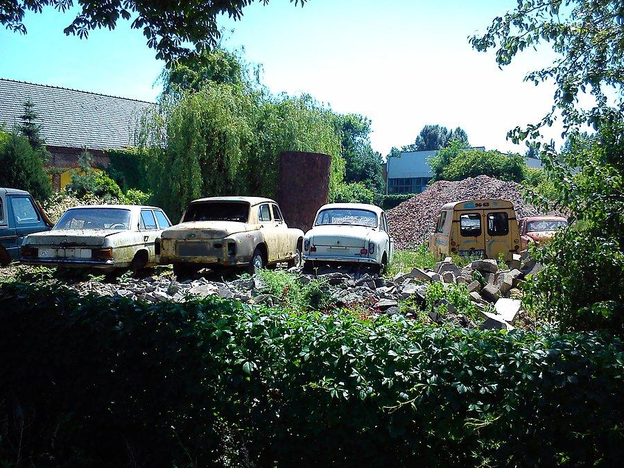 Auto OLD komis !