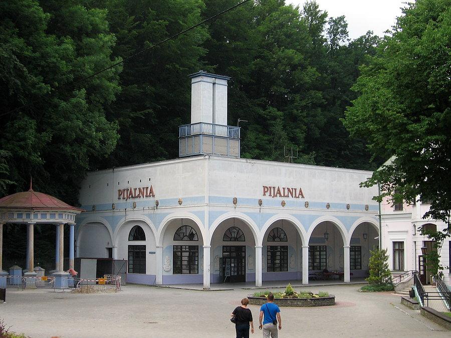 Pijalnia wód w Iwoniczu Zdroju