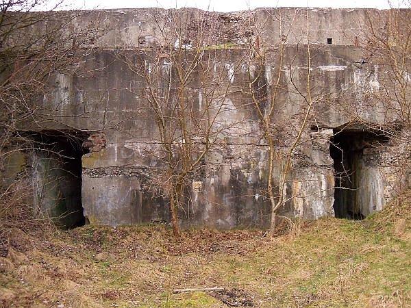 Fort XIV w Goławicach