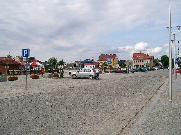 Daleszyce - rynek po rewitalizacji