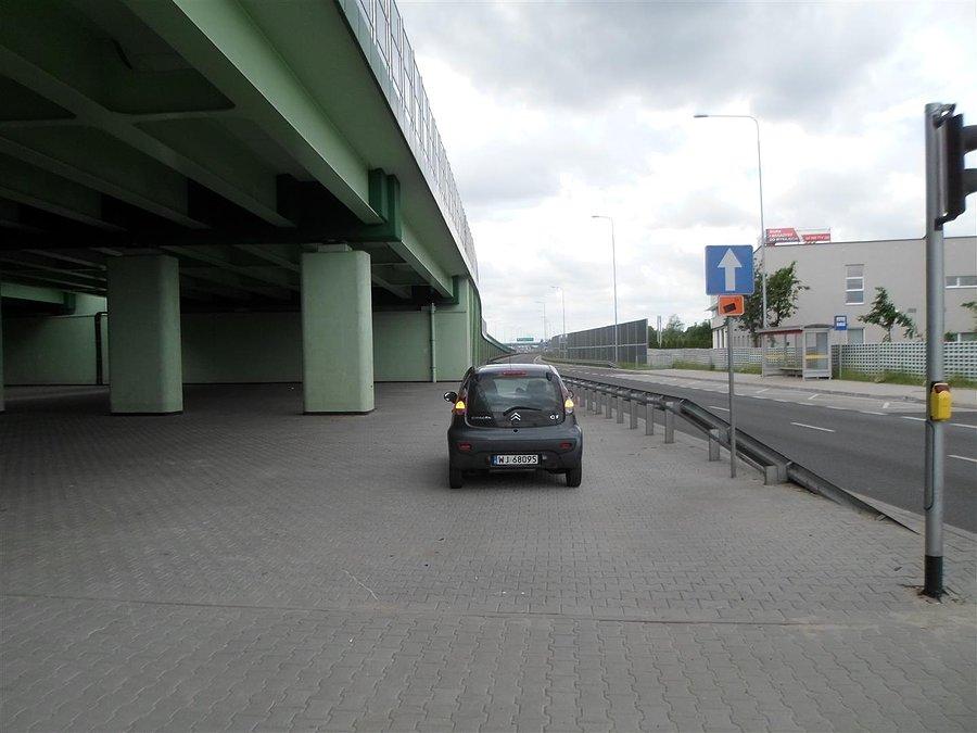 Sprawca - Citroen C1 WJ 68095