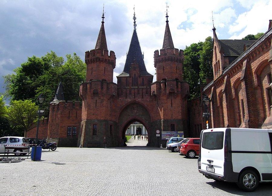 Zamek w Hradcu Nad Moravici