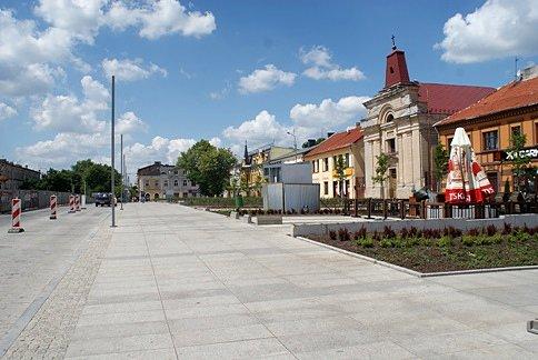 Na Placu Kościuszki zazieleniło się