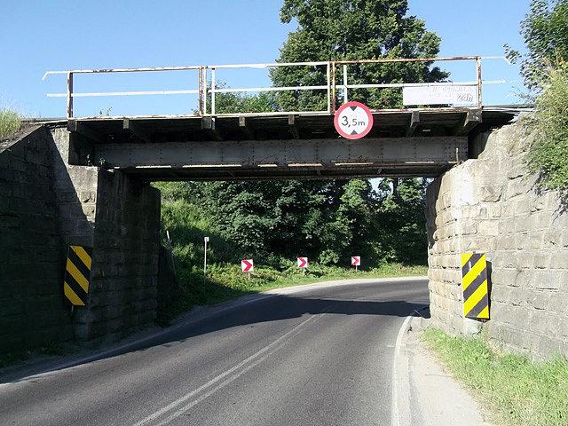 Ciekawostka: 3,5m na drodze krajowej? Wyklucza to przejazd standardowej ciężarówki