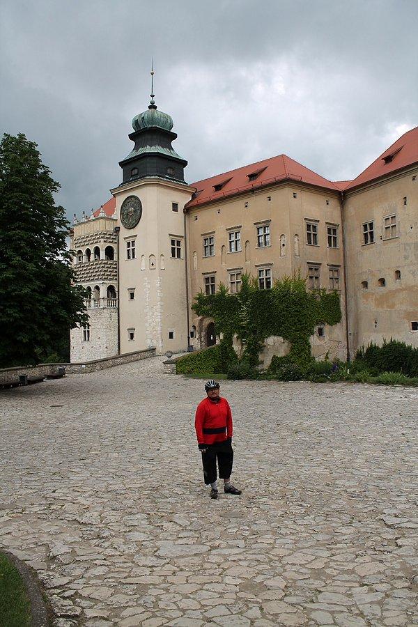Dziedziniec zamkowy
