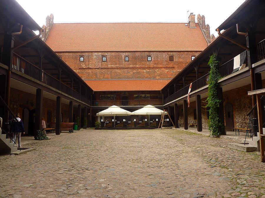 Dziedziniec zamkowy. Nidzica