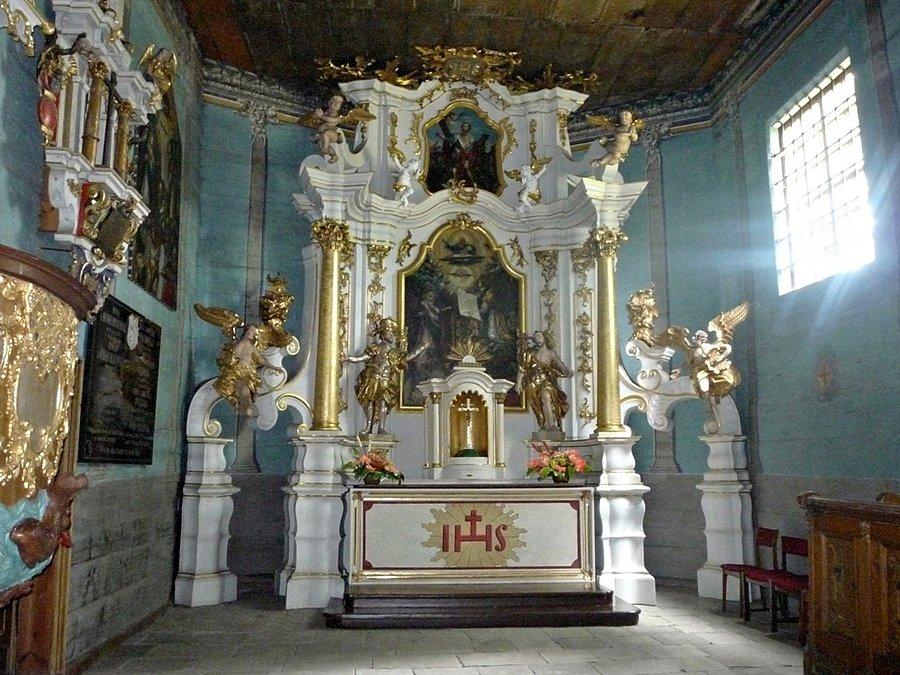 Osiek - wnętrze zabytkowego kościoła z XVI w