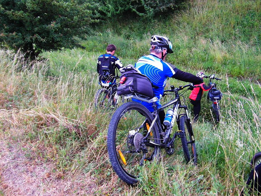 Przeprawa – jak zwykle przez wysokie trawy