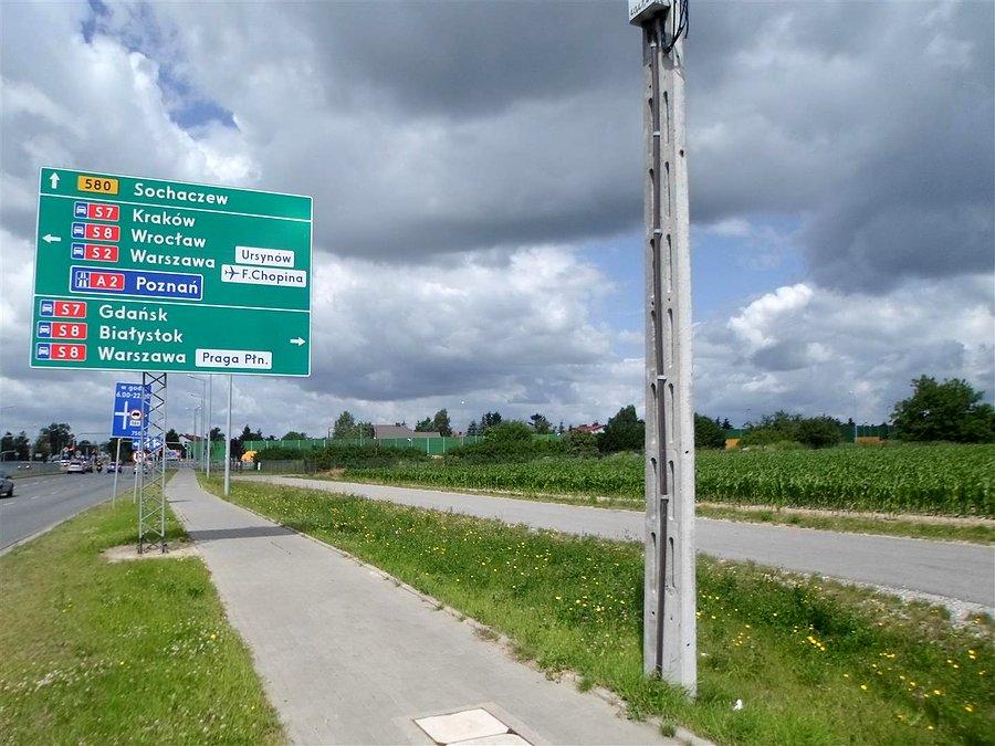Dróg ekspresowych i autostrad ci u nas dostatek. Kukurydzę też się uprawia w Stolicy