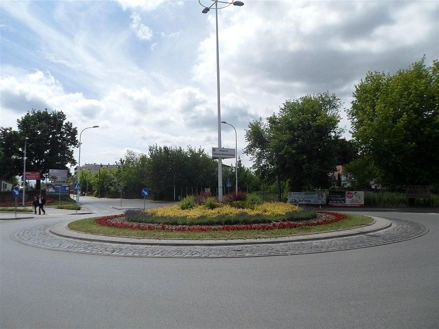 Rondo im. Tadeusza Mazowieckiego w Piasecznie