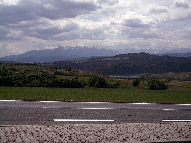 Jez. Czorsztyńskie i Tatry