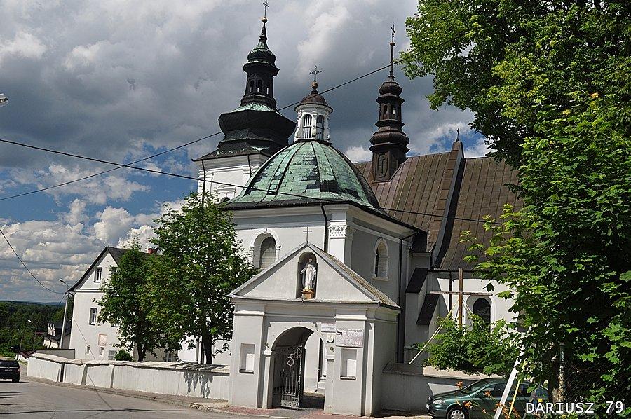 Kurozwęki - Kościół pw. Wniebowzięcia NMP i Świętego Augustyna Biskupa