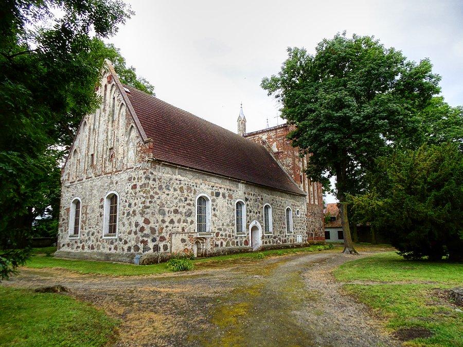 Kościół w Wierzbnie