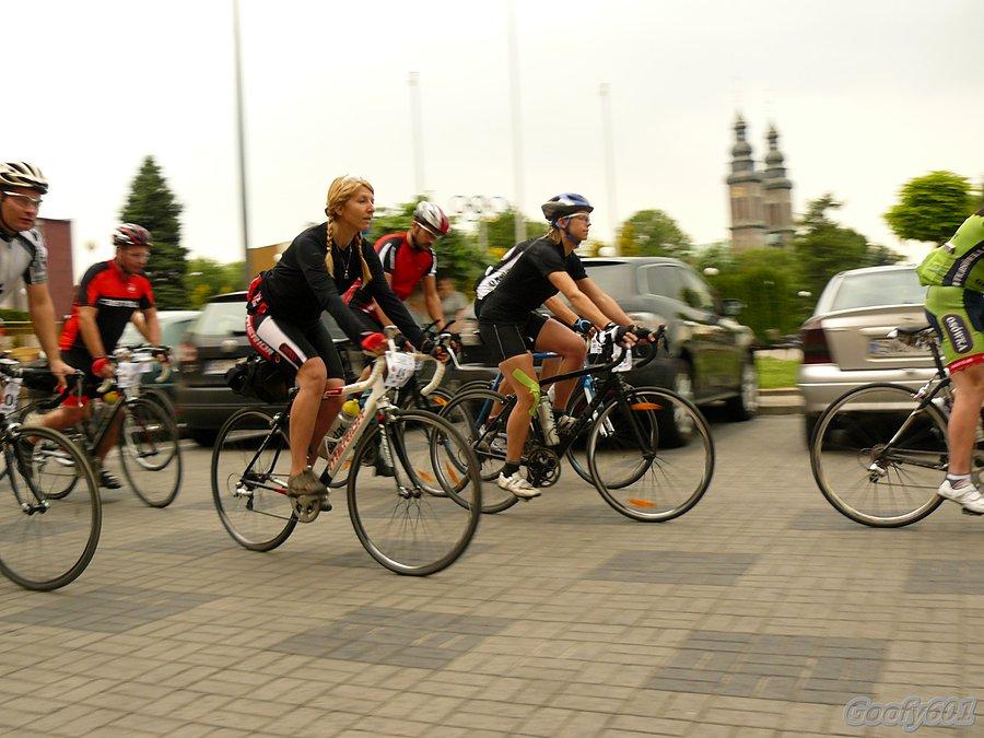 Panowie - napinka w stylu PRO, Panie - na pełnym luzie :) Radlin 450km