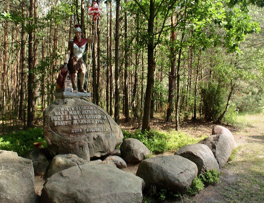 Święty Florian w Kałużach