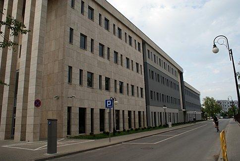 Nowy budynek Starostwa Powiatowego i nowa ulica