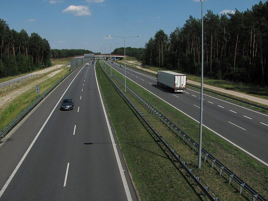 Przecinam A2 za Skierniewicami