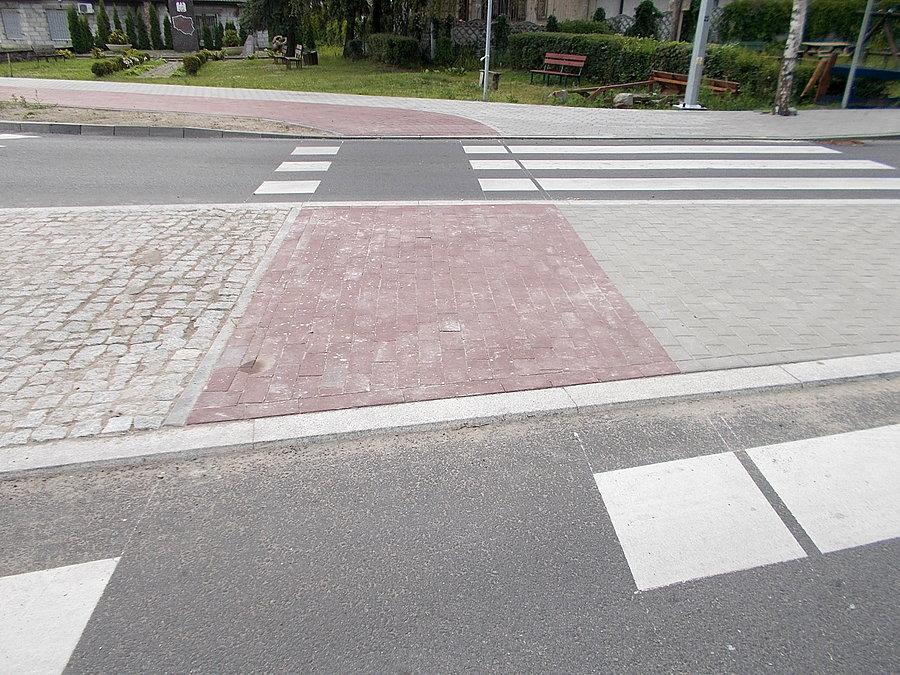 ... wysokimi krawężnikami
