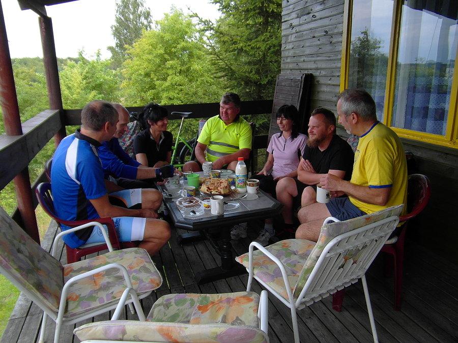 Po przyjeździe kawa i ciacho…