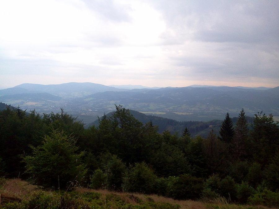 Dolina Olzy i Czantoria po lewej