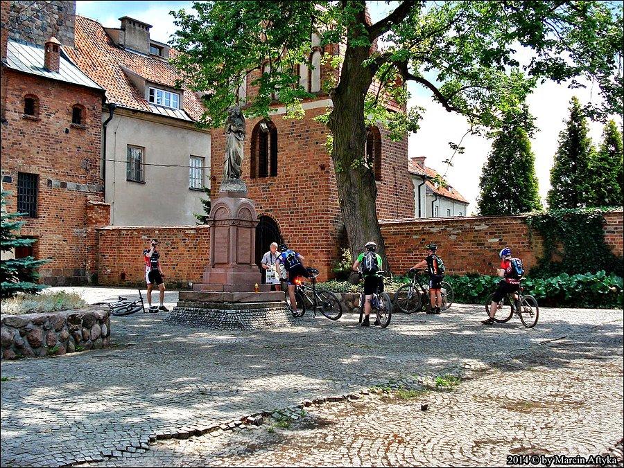 Nie kościelny kościół w Czerwińsku nad Wisłą