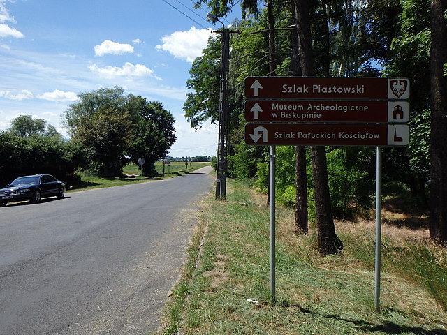 Co jakiś czas można spotkać tym podobne oznakowanie