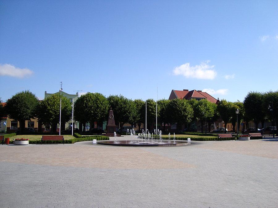 Rynek w Książu