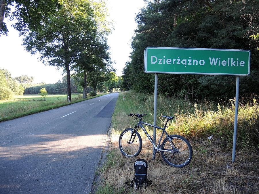 Pierwszy postój w Dzierżążnie Wielkim