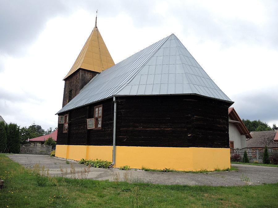 Wołowe Lasy - Kościół Św. Trójcy