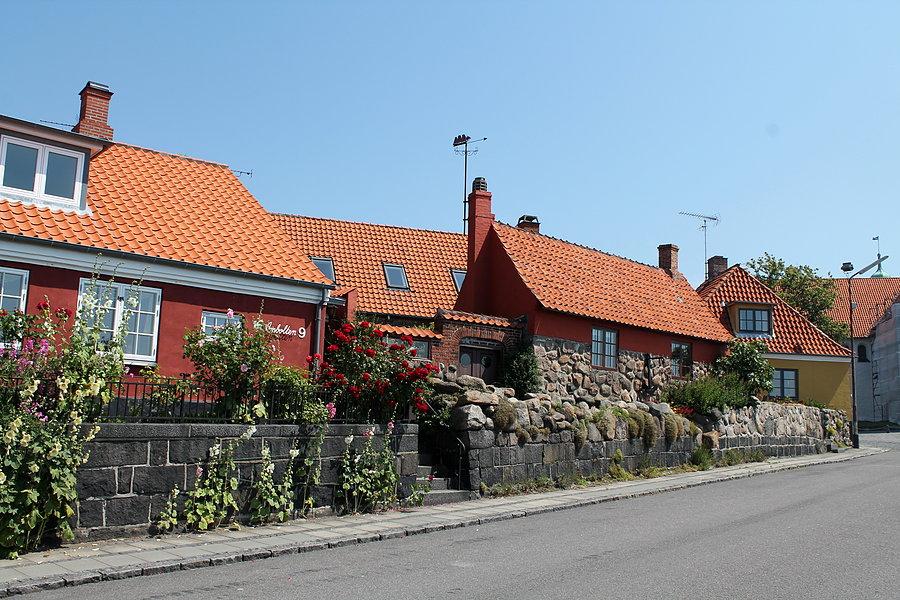 Uliczka w Ronne