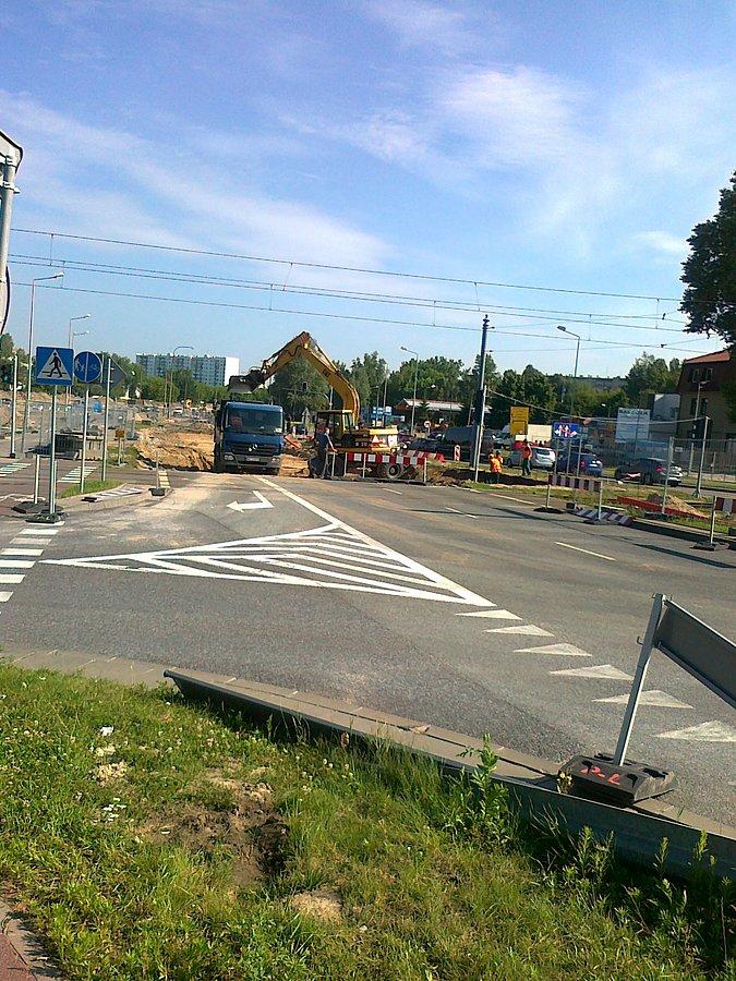 Obrazek z budowy. Powstańców Śląskich przy Dywizjonu 303