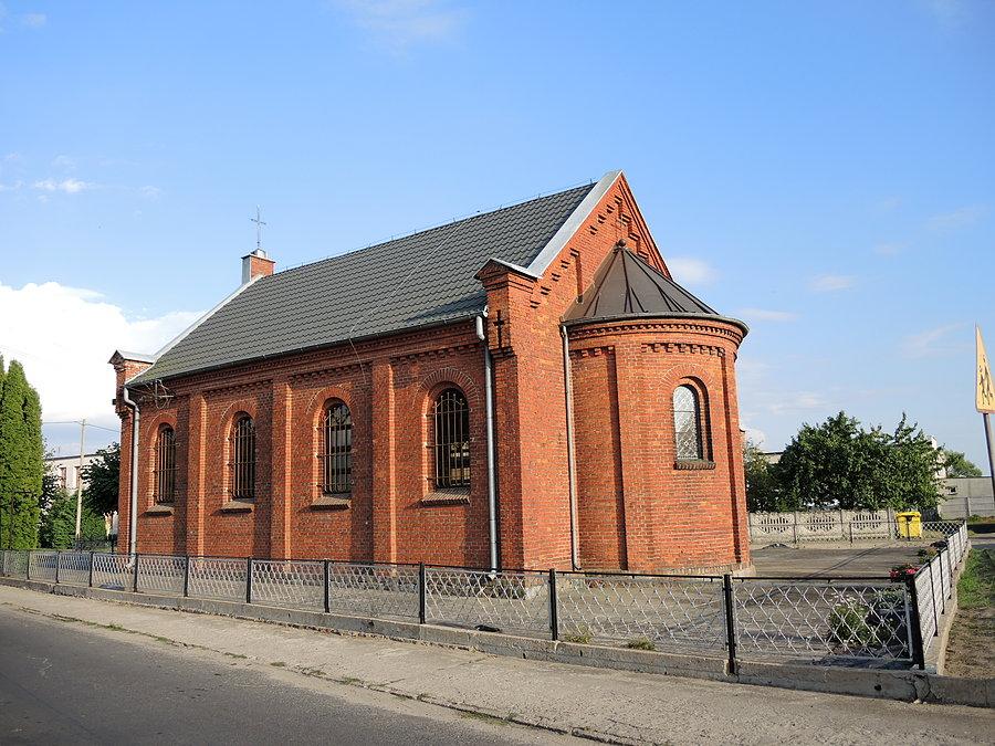 Stróżewo - kościół pw. Matki Bożej Szkaplerznej