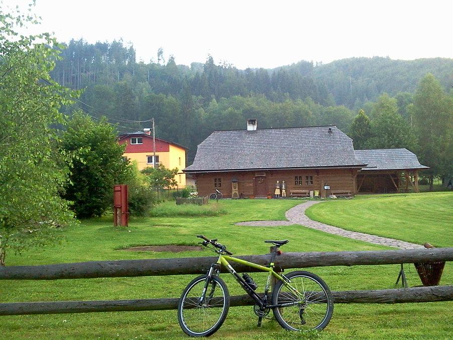 Dolna Łomna