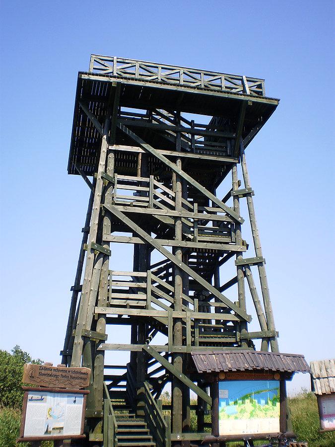 Wieża widokowa nad jeziorem Gardno