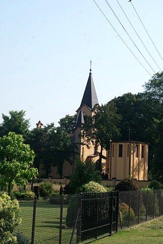 Kościół w Gomulinie