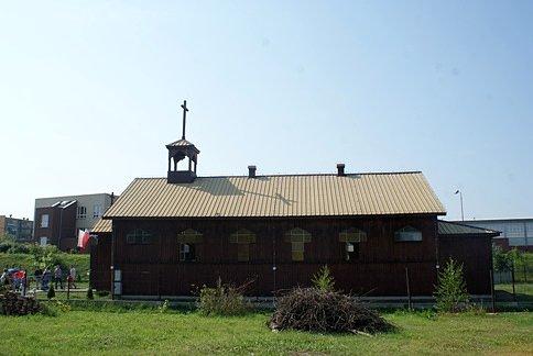 Niespodzianka - drewniany kościół w Piotrkowie
