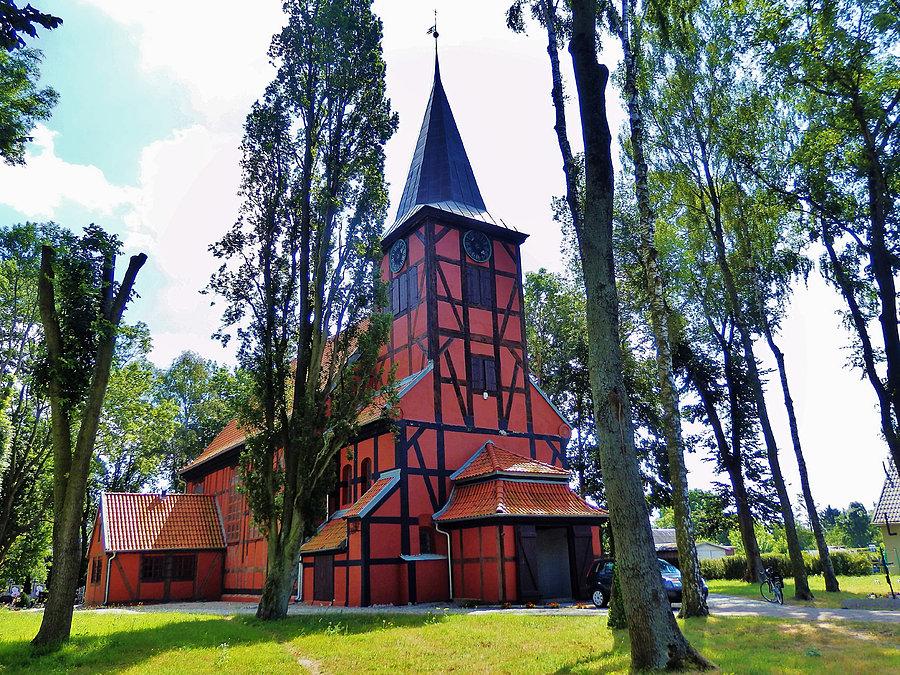 Wypad nad morze do Stegny. Kościół w Kiezmarku