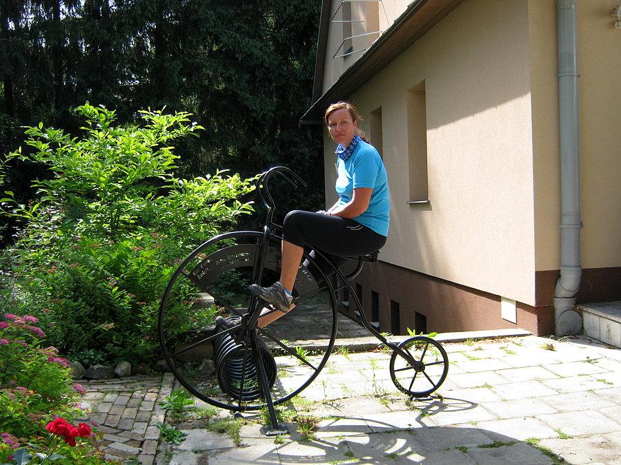 W Nałęczowie nie brakuje miejsc postojowych dla rowerzystów :-)
