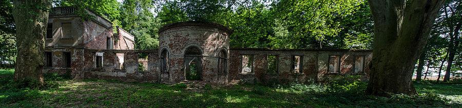 Parcice - ruiny pałacu