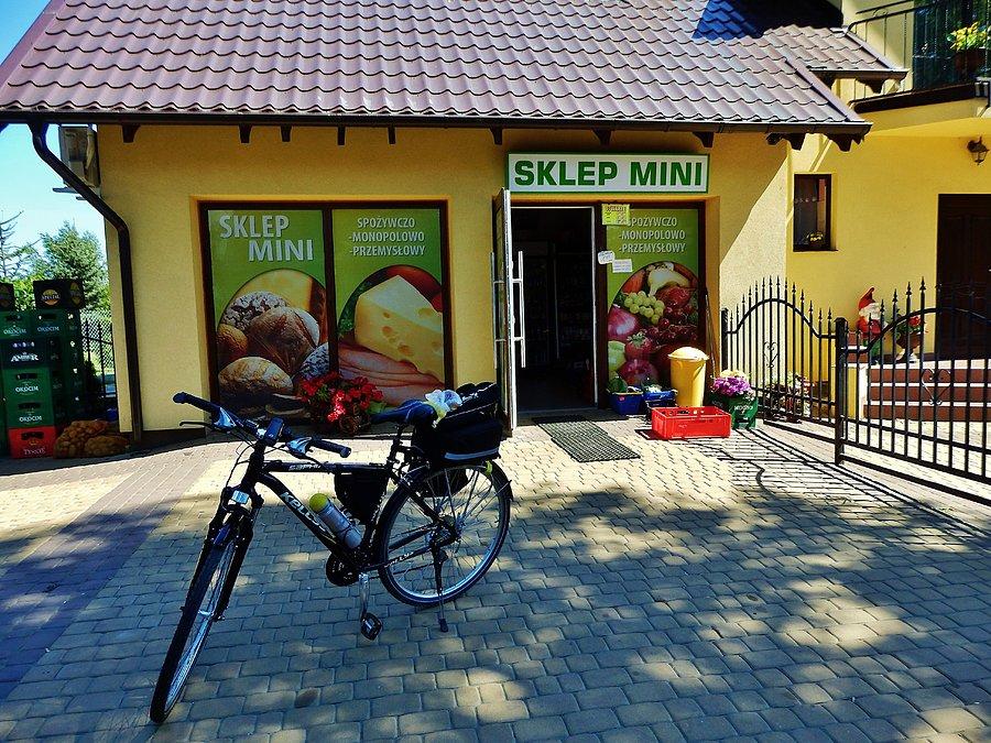 Na trasie wycieczki. Jadę nad morze. Małe zaopatrzenie