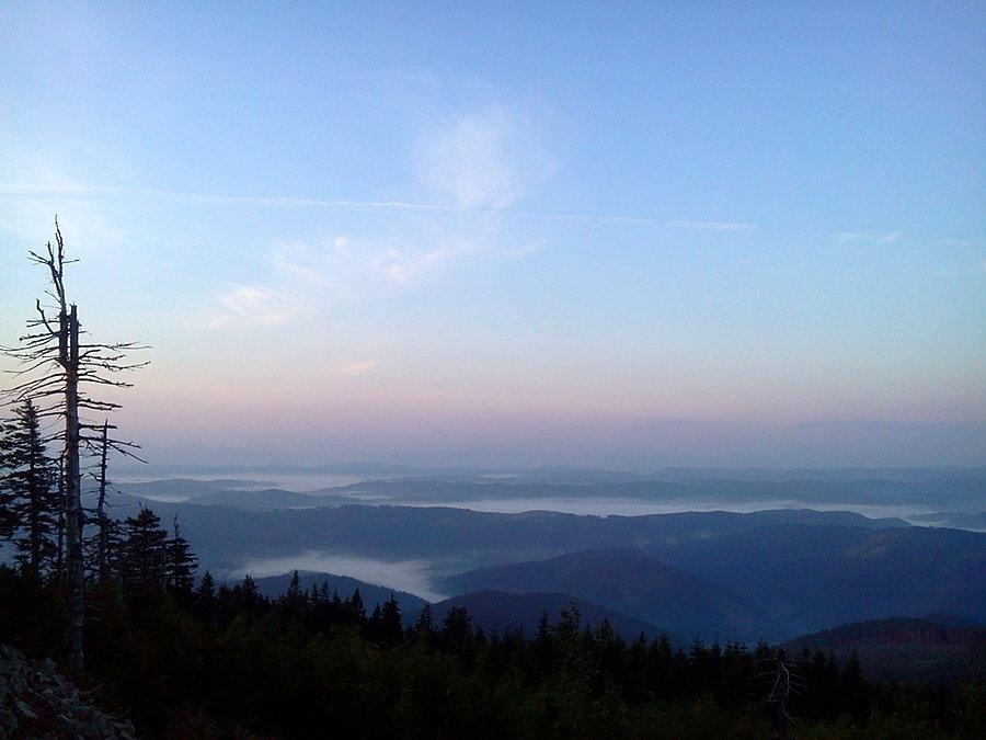 Hen daleko było widać Małą Fatrę i Tatry