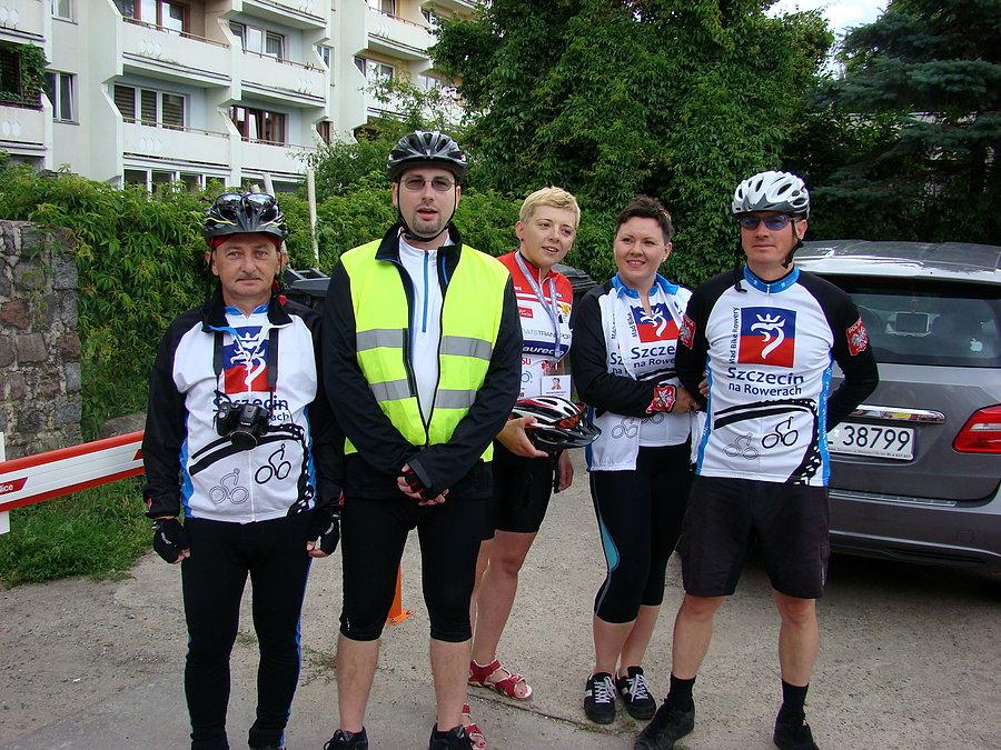 Przez Polskę dla Polskich Hospicjów - część ekipy Szczecin Na Rowerach i NNT