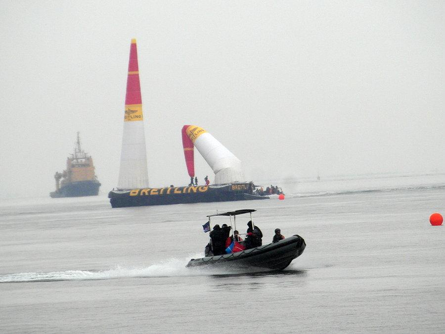 Naprawa pylonu -Red Bull Air Race