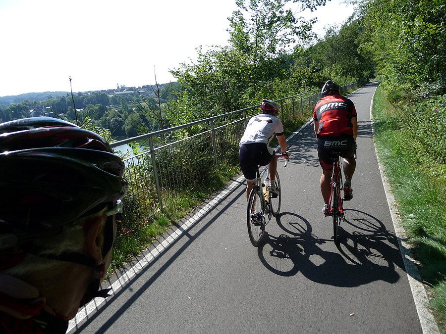 Runda Forda przez Marienheide - radwegiem koło Hückeswagen i zalewu Wuppertalskiego