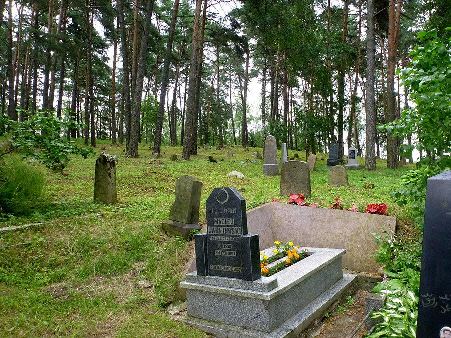 Cmentarz muzułmański w Bohonikach 53°23'51.0"N 23°35'44.2"E