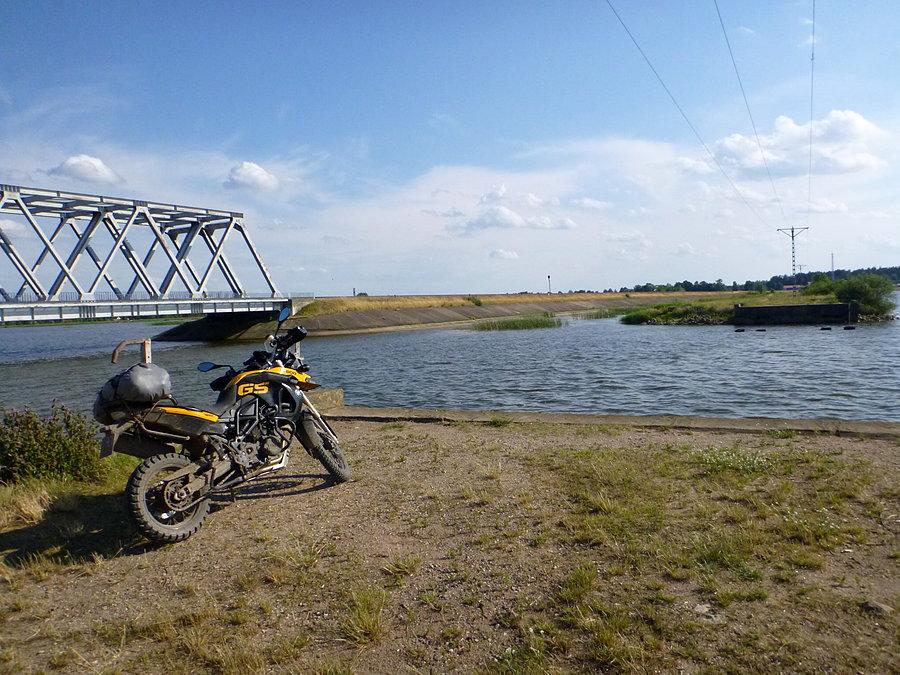 Na krańcu grobli 52°54'42.3"N 23°50'08.1"E