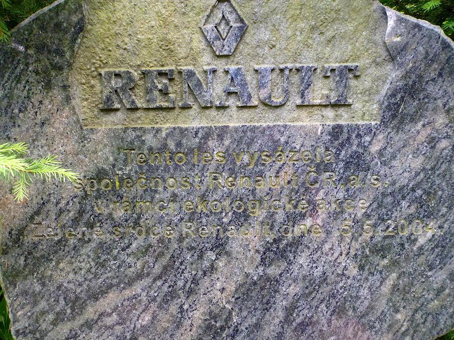 Pomnik Renault na szlaku ??