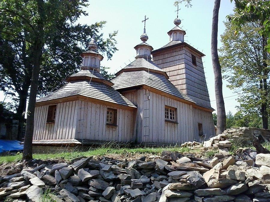 Drewniana cerkiew w Bałuciance