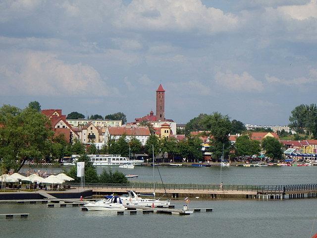 Widok na Mikołajki od strony południowej